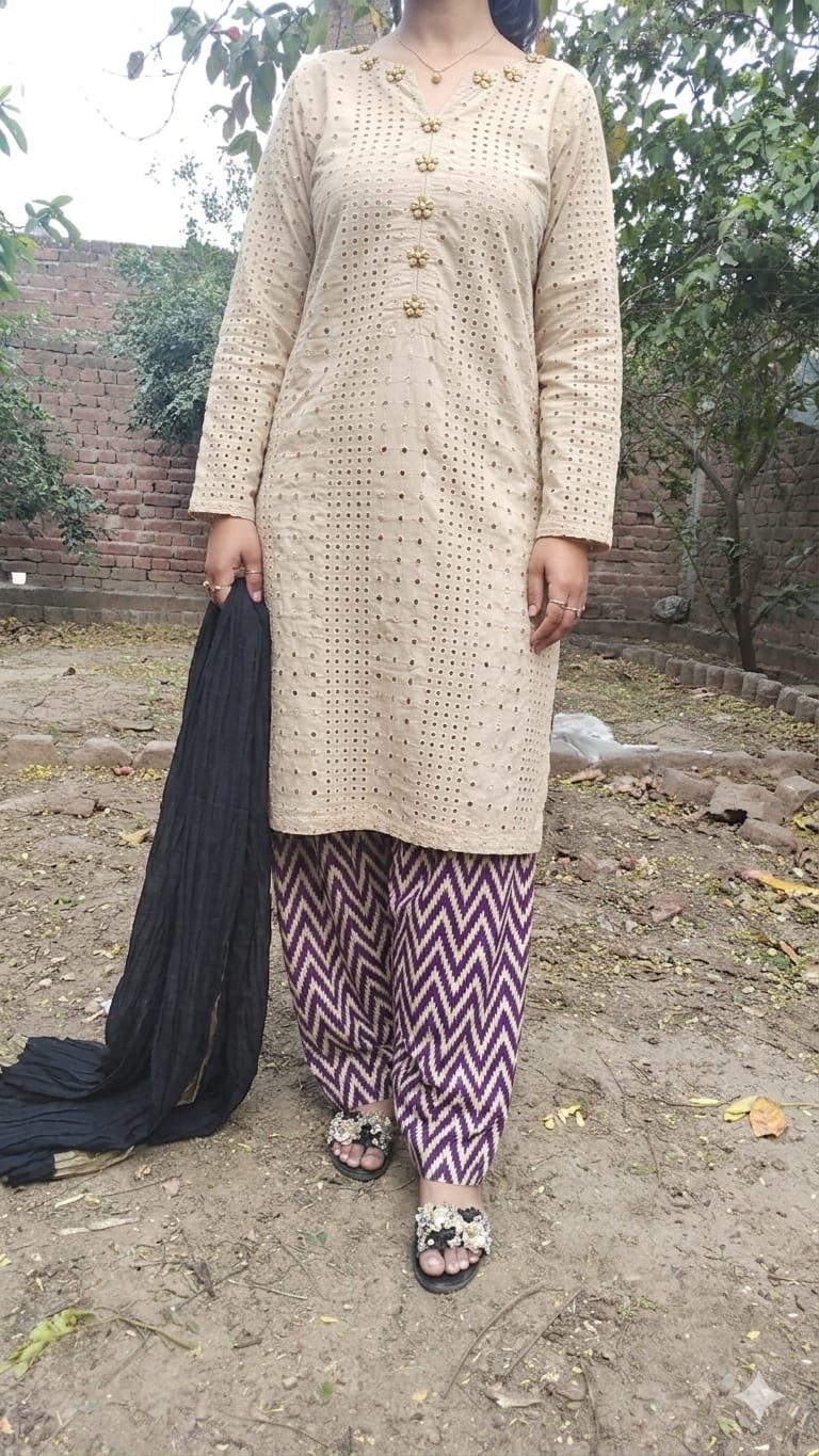 2-Piece Chicken Kari Lawn Set
