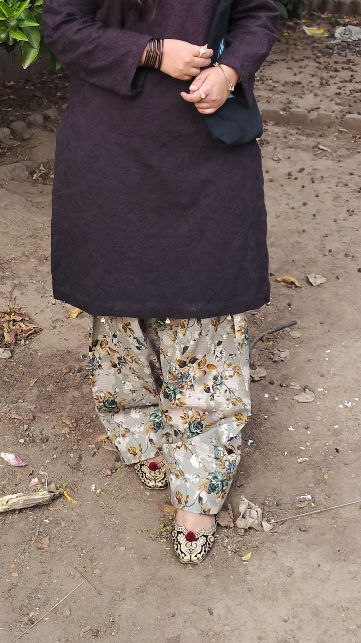 2-Piece Chicken Kari Lawn Set