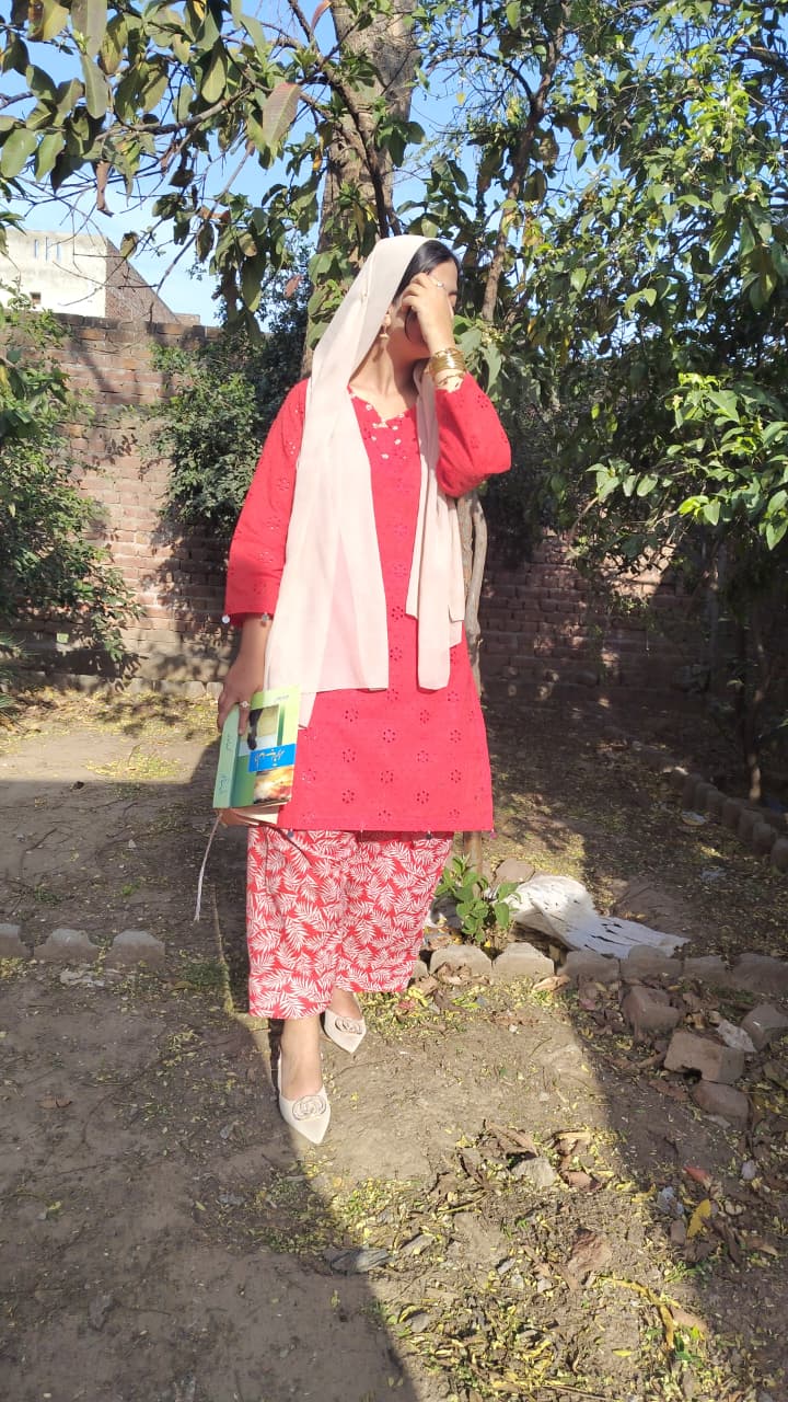 2-Piece Chicken Kari Lawn Set