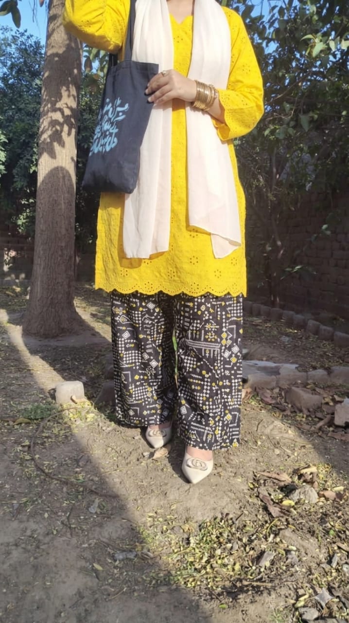 2-Piece Chicken Kari Lawn Set